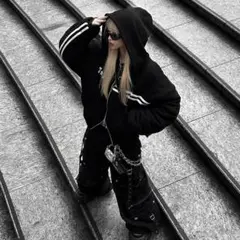 【I FEEL LUCKY】 PADDED TRACK HOOD ZIP UP