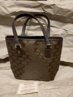 ロベルタ○バック