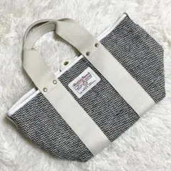 Item thumbnail for item f91c683c-66af-4ab3-afd9-387caf02f3f4