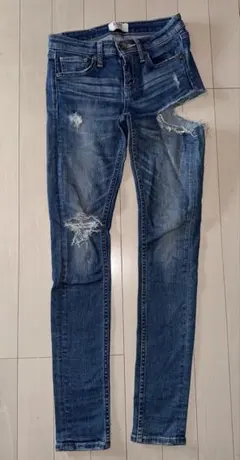 GYDA SIDE RIPPED スキニーデニムパンツ