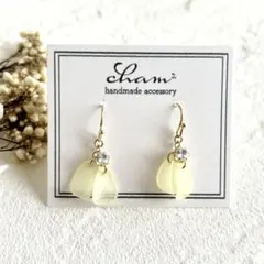 (No.287) 花びら イエロー ジルコニア ハンドメイドピアス イヤリング