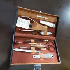 Item thumbnail for item 3049d859-c080-462b-b722-0208e18b751b