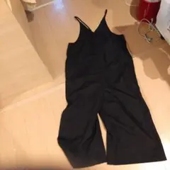 新品黒オールインワンフリーサイズ両側ポケット付き
