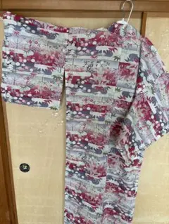 未使用 赤と白の花柄 浴衣 155〜165cm