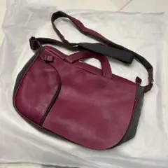ビースタッフ　B.STUFF ショルダーバッグ