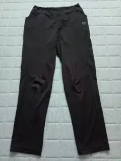 DESCENTE　サイズＳ　ストレッチ素材 パンツのサムネイル