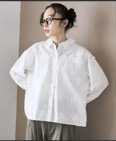 今期完売品 Spick & Span シアージャガードシャツ 白 - メルカリ