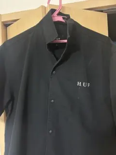 HUF 半袖シャツ ブラック Mサイズのサムネイル