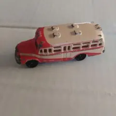 トミカ　ボンネットバス