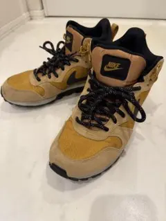 Nike ハイカットスニーカー ブラウン 25.5