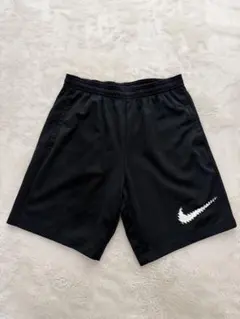 Nike ハーフパンツ 黒 M 140