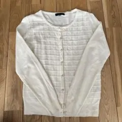 TAKAQ タカキュー　パールボタン　カーディガンのサムネイル