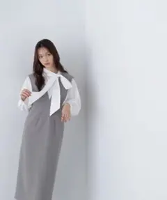【美品】ナチュラルビューティーベーシック＊Vネックジャンスカ