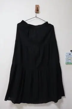 UNIQLO ティアードロングスカート ブラック Mのサムネイル