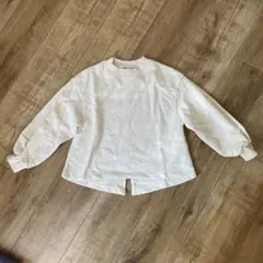 新品　GU クリーム色 長袖トレーナー サイズ120