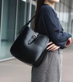 BEAMS HEART バックルハンドル トートバッグのサムネイル