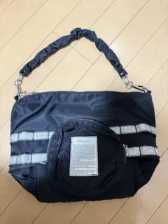 Item thumbnail for item b58a545c-2e25-4111-a453-5b854e97e5a8