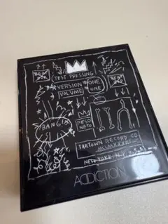 アディクション アイシャドウパレット 4色 限定 バスキアコラボ