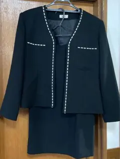 ⭕️11号　ボンシリエ BONCILIE 女性フォーマルブラックスーツ