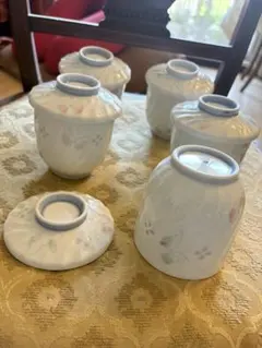 有田焼⭐︎蓋つき茶器煮物椀 5客セット 蝶々柄透かし彫り陶磁器新品のサムネイル