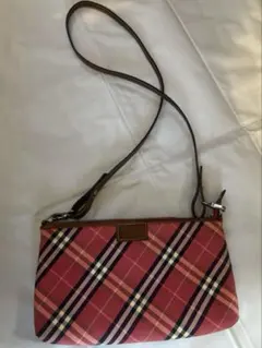 Burberry レッド チェック柄 ショルダーバッグ
