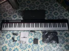 Carina 電子ピアノ 88鍵盤 キーボード 軽量スリム 充電式 ペダルのサムネイル