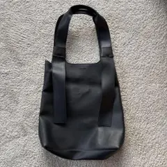 CLANEのトートバッグ　クラネ　トートバッグ フェイクレザー