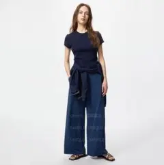【新品未使用タグ付】クレープジャージーストレートパンツ　BLUE　S　ユニクロ