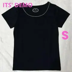 ITS' DEMO 襟ぐり飾り付き半袖Tシャツ　黒 Sサイズ