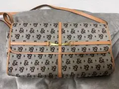 Pinky ＆ Dianne ショルダーバッグ　レザー　ロゴ　バッグのサムネイル