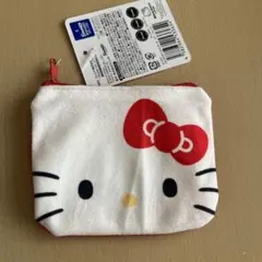 【新品】ふわふわダイカットポーチ ハローキティのサムネイル