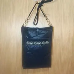 ハンドメイド・キルト黒✕インド刺繍付きポシェット