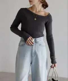 Bonjour Sagan アシンメトリーネックリブニット