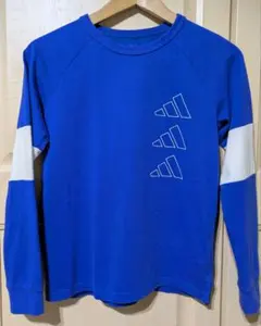 adidas 青 長袖カットソー　150cm