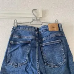 ZARA ダークブルー ハイウエストスキニージーンズ