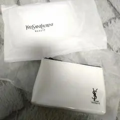 Yves Saint Laurent 小型ポーチ 新品美品