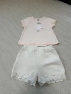petit main ピンクTシャツとショートパンツセット