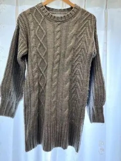 ミコアメリ　ニットワンピース