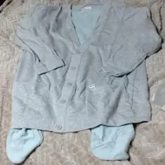 グレー カーディガン