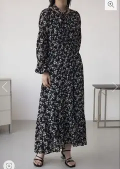 AZUL by MOUSSY シアーワンピース　花柄