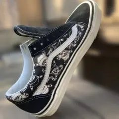 VANS 50周年記念限定サンタスカルパイレーツ　オールドスクール　スニーカー