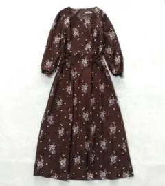 ウィルセレクション　ロングフレアワンピース　花柄　刺繍　ブラウン　M