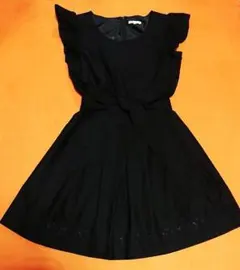 新品レストローズフリルリボンワンピース