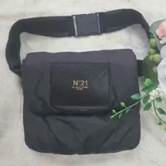 Item thumbnail for item 400137ea-ae32-423f-ad10-8649b0e37c04