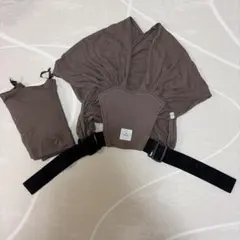 スモルビ　抱っこひも ブラウン 収納袋付きのサムネイル
