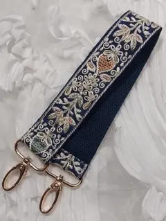 特価D-34インド刺繍リボンハンドストラップ、キーホルダー(送料込み)