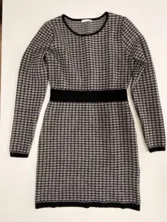 タイトフィット長袖ドレス ブラック/ホワイト