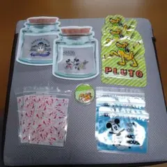 DISNEYジッパーバック＆缶バッチ　 プルート•ミキミニ•ドナルド