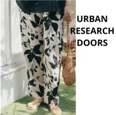 URBAN RESEARCH DOORS リネンレーヨンフラワーパンツ