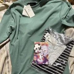 ユナイテッドアローズ トップス 新品タグ付き 春向け ユニクロ ヒグチユウコ